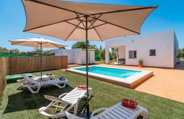 Casa rural 'Olivera' con piscina privada, Wi-Fi y aire acondicionado