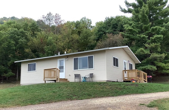 Country home-just steps from Coon Creek and a short drive to Mississippi River