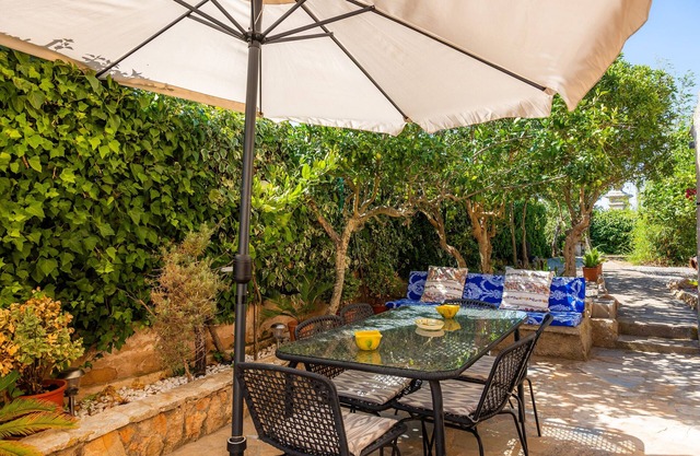 Casa rural 'Can Hostalet' con terraza privada, Wi-Fi y aire acondicionado