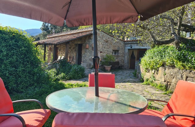 Casa rural 'El Valle' con vistas a la montaña, piscina privada y Wi-Fi