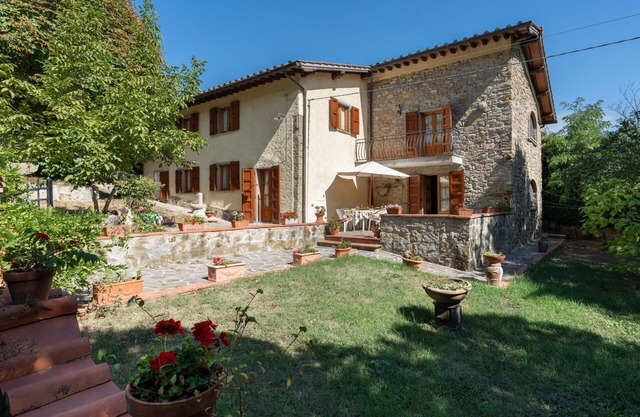 Country House / Farm House en Corella con 4 habitaciones, capacidad 8