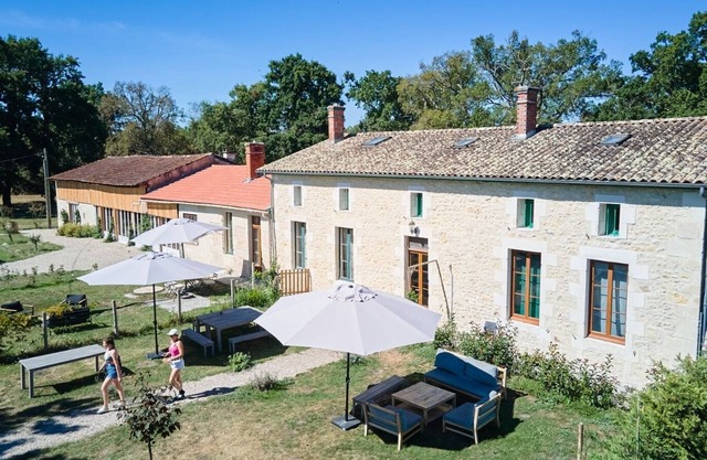 Country House "Longère en Pierres, au Bord du Lac" with Lake View, Shared Pool & Wi-Fi