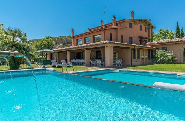Country House Montepietraia E San Martino 18, Emma Villas