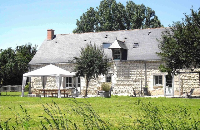 Country house near Saumur, Swimming pool, Jacuzzi