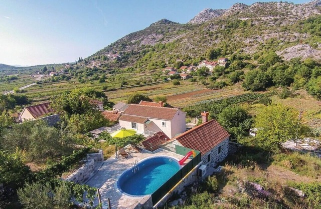 Country house Ošlje by Villas Guide