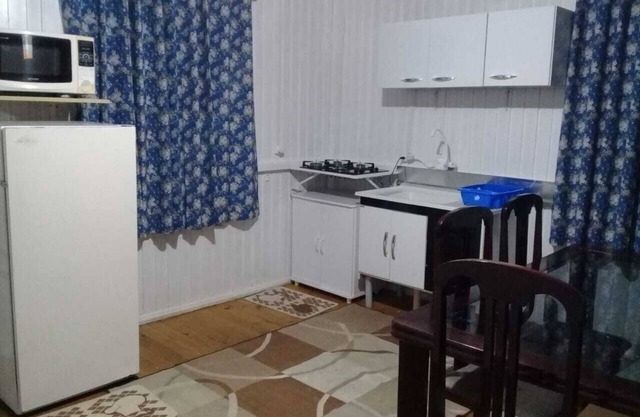 Alquiler de casa de campo por noche por persona.