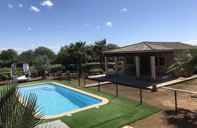 Country House 'Ses Oliveres' with Mountain View, Wi-Fi and Air Conditioning