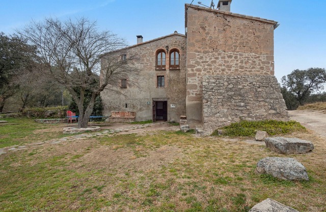 Casa rural 'Subiraneta' con vistas a la montaña, piscina privada y Wi-Fi