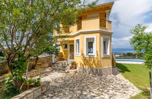 Country House 'Villa Marafen' with Private Pool, Wi-Fi and Air Conditioning