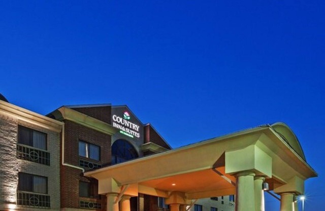 Country Inn & Suites by Radisson, Lubbock, TX