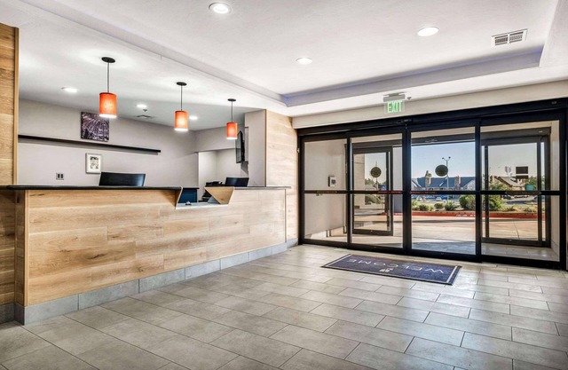 Country Inn & Suites by Radisson, Oklahoma City at Northwest Expressway, OK