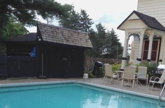 Country living at its best Fishing/golfing/walking trails/bird watching/relaxing