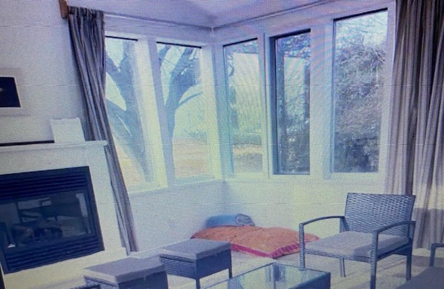 Country Living in Highgate ON