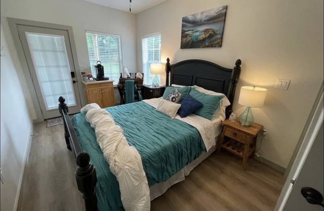 Country Oasis Room - A