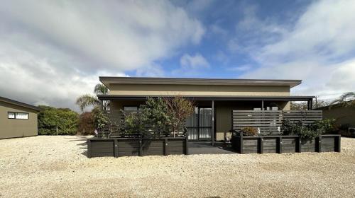 Country Retreats on Ranzau 8