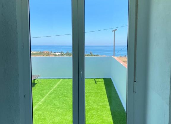 Countryside house with sea view near the beach