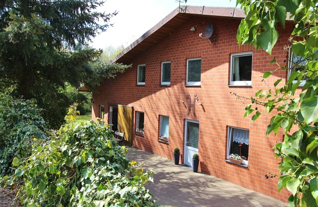 Apartamento moderno en Kirchdorf con piscina.