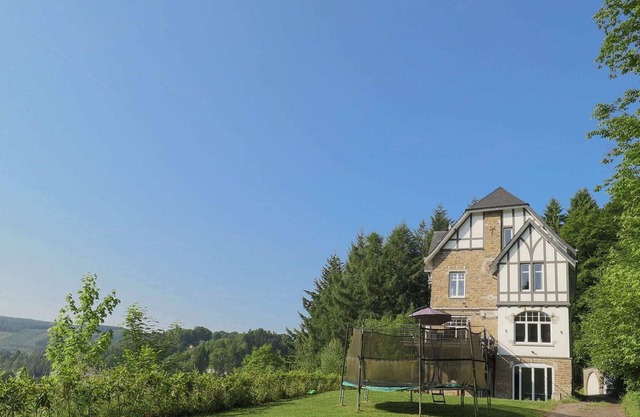 Villa de campo en Trois Ponts Liege con jardín