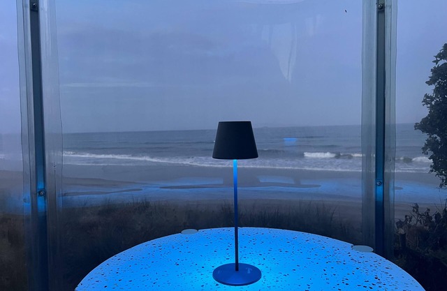 Couples retreat: Beachfront Seaglass Dome + apartment