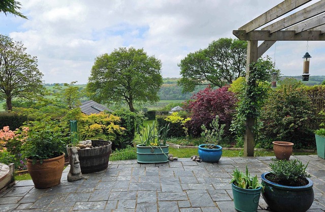 Couples retreat on Dartmoor with stunning views