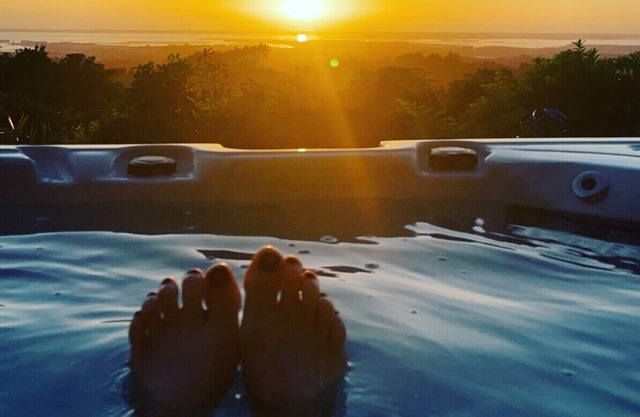 Couples Retreat with spectacular views and spa.
