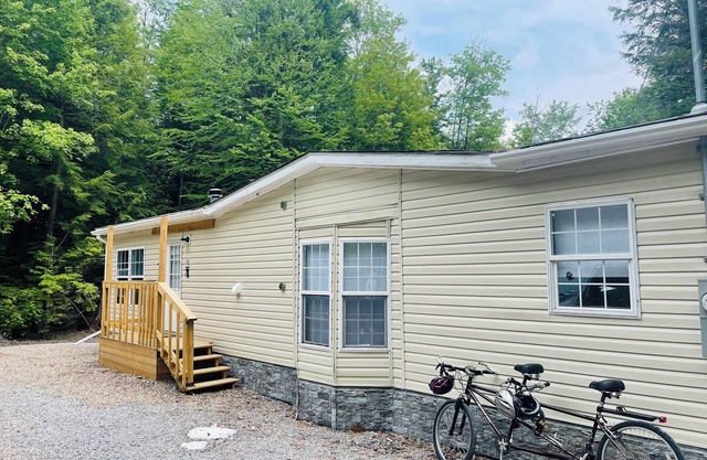 Couple’s Romantic & Adventure Retreat on the Water in the Forest