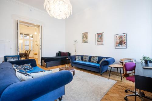 Court Crossing Apartment