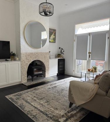 Courthouse - Family Retreat Near Bendigo CBD