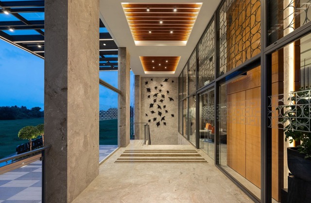 Courtyard By Marriott Goa Colva