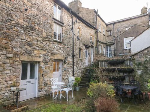 Courtyard Cottage