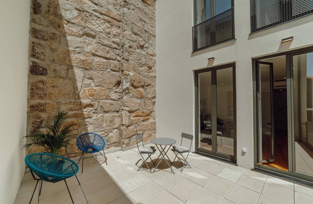 Courtyard Oporto Design Apartment C With Terrace