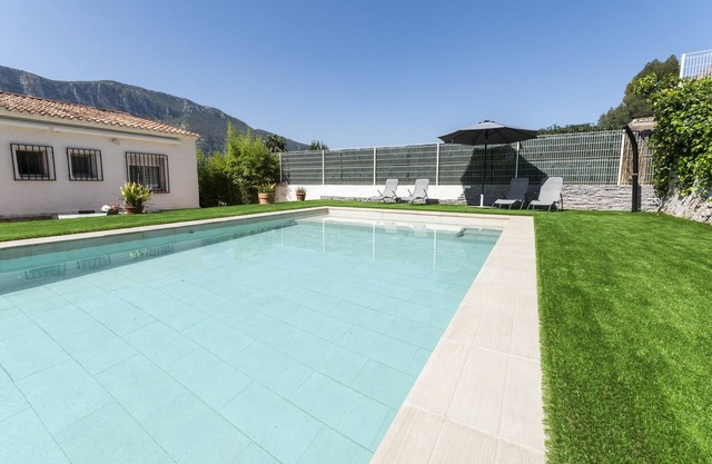 Cova De L'aire - Tres Habitaciones Villa, Capacidad 6