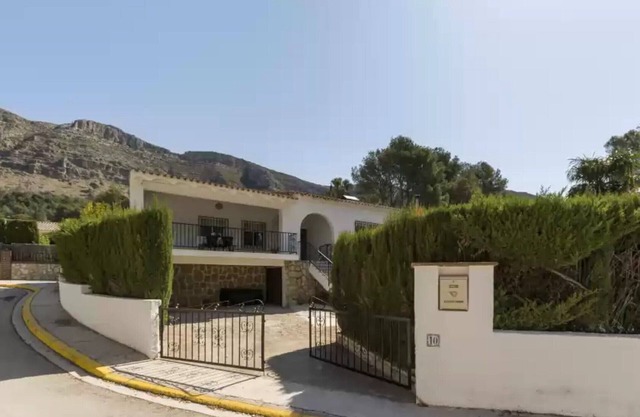 Cova De L'aire - Villa Con Piscina Privada En Barx