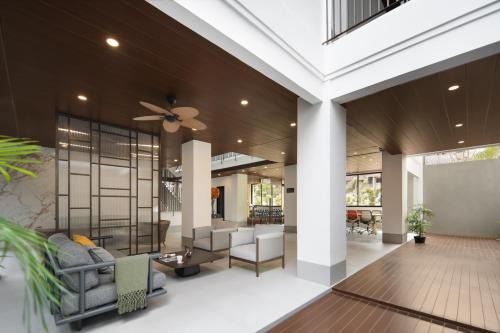 Cove Dra House