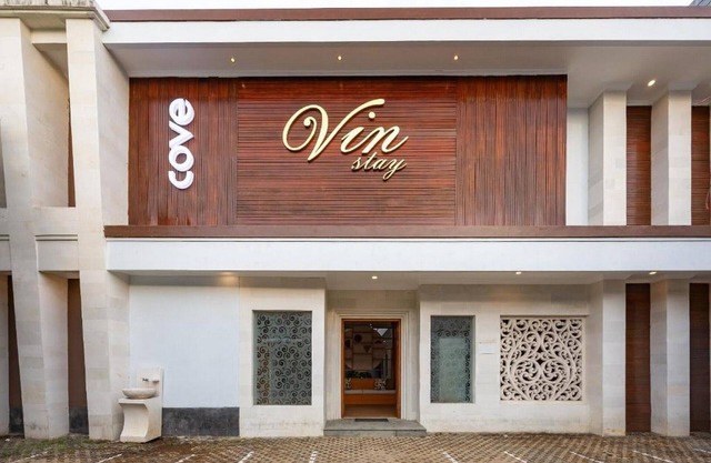 Cove Vin Stay Petanu