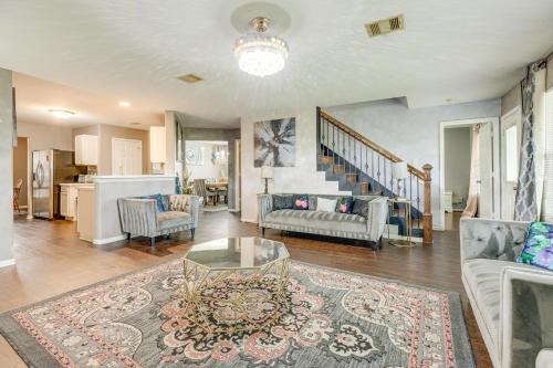 Covered Patio and Yard Family Home in Katy