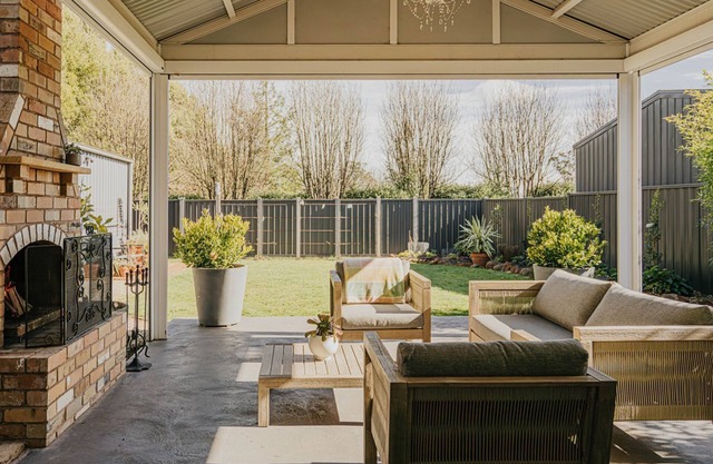 Cow Bell Cottage, quaint country retreat in Trentham