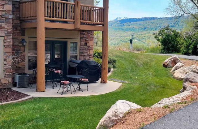 Cowboy Ski Condo Near Powder Mountain Eden Utah All Season Retreat Golf and Ski Resort