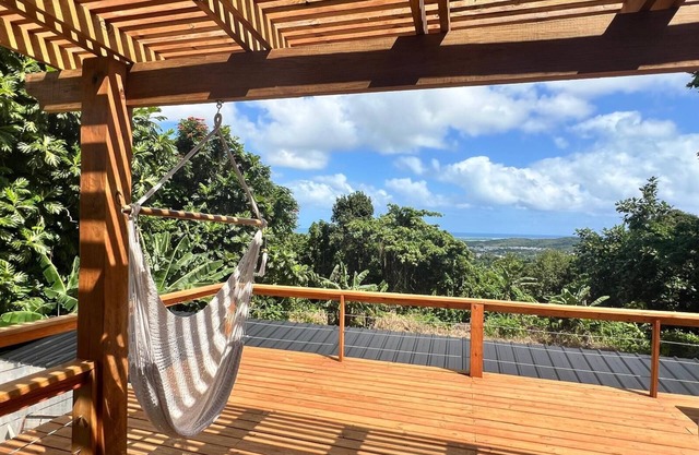 Coyaba House- Pool & Rainforest/ Ocean View Gem