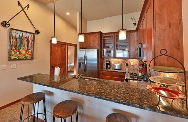 Cozens Pointe 2 Bedroom Condo by RedAwning