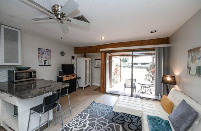 N17 Acogedor apartamento de 1 dormitorio / 1 baño reformado con vistas al campo de golf Groves