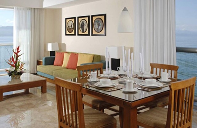 Cozy 1-bedroom resort with fitness room, WiFi in enchanting San José del Cabo