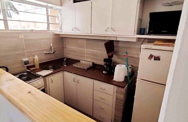 Cozy 1-bedroom apartment in enchanting Montevideo with WiFi, AC