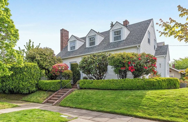 Cozy 1-bedroom apartment in enjoyable Salem with fitness room, WiFi