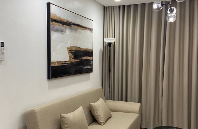 Cozy 1-bedroom condo with WiFi and AC in delightful Batangas City