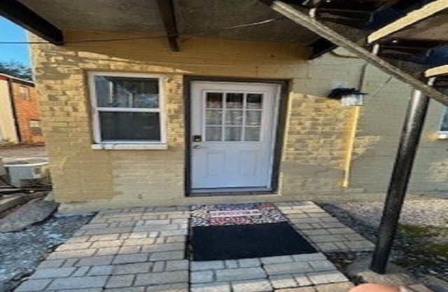Cozy 1-bedroom condo in Houston SW/Galleria 15 minutes to downtown or med center