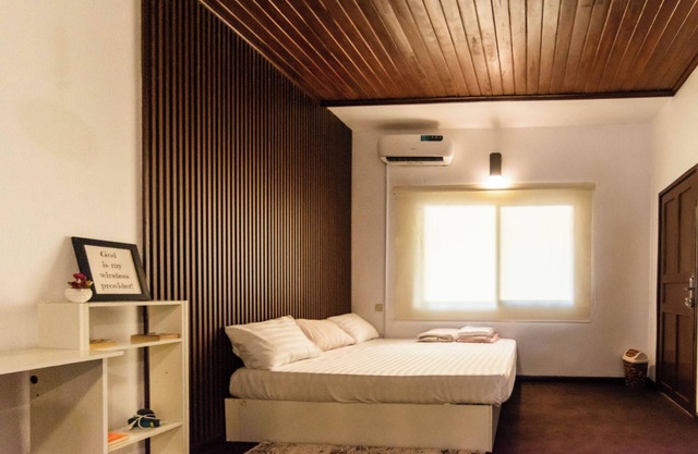 Cozy 1-Bedroom Haven with AC, WiFi & Peaceful Ambiance