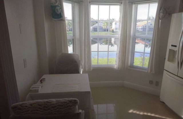 Cozy 1-bedroom house with AC and WiFi in pleasant Weston