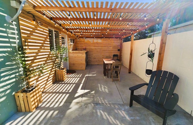 Cozy 1Bed-1Bath-near Disney-beach-free Pkg - Patio