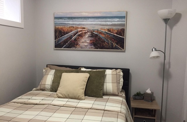 Cozy 1bed suite in Stonebridge. 5-star location